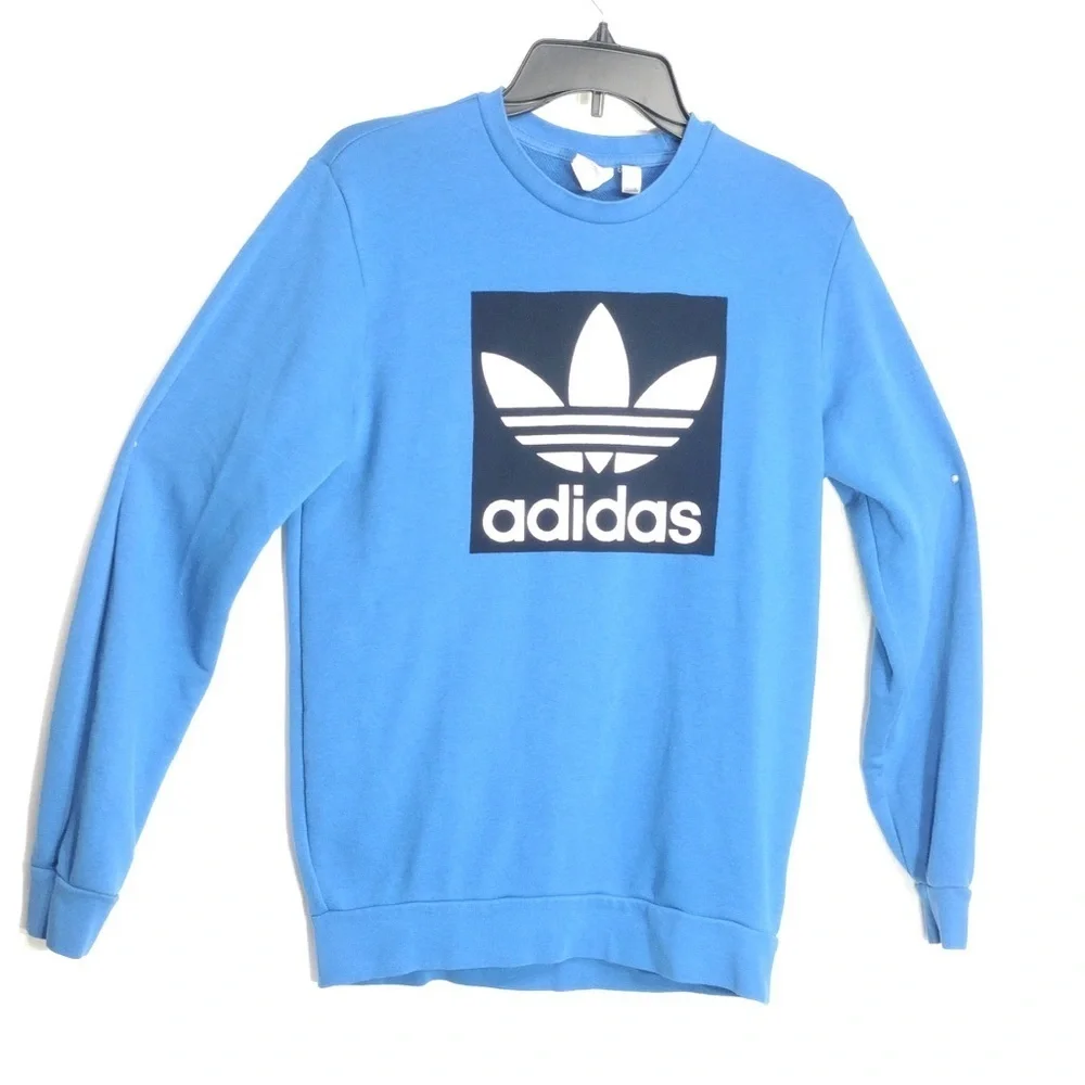 Adidas  kids  Blue Sweater size 15/16 xl youth pre Owned Exellent condition